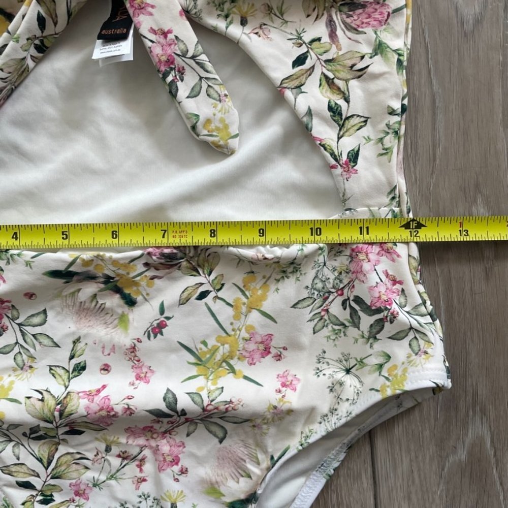 CIKADA | White One Piece Floral Bathing Suit - Picture 12 of 13